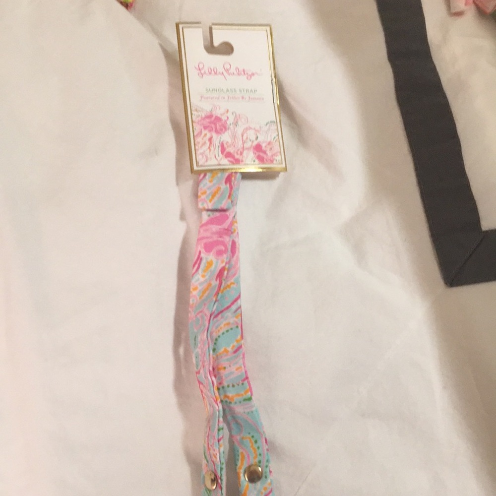 Lilly Pulitzer sunglass strap in Jellies be Jammin